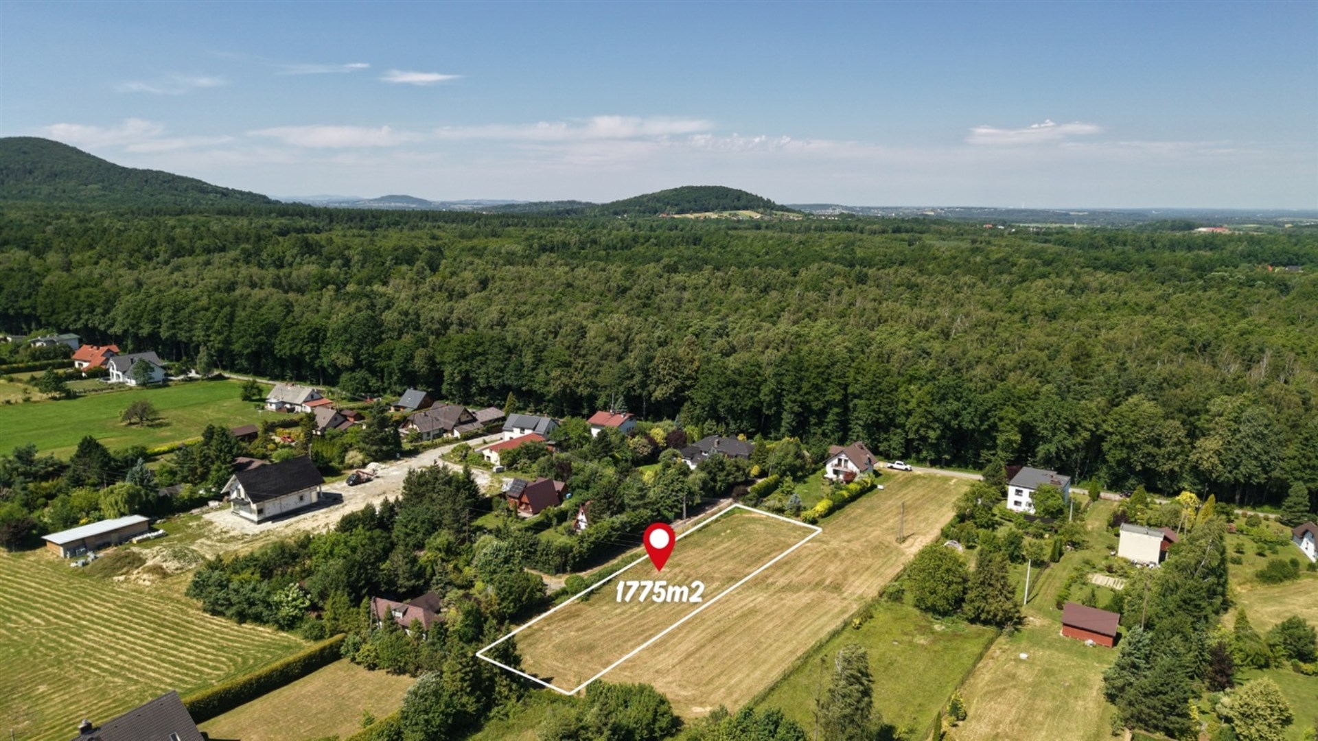 Działka na sprzedaż